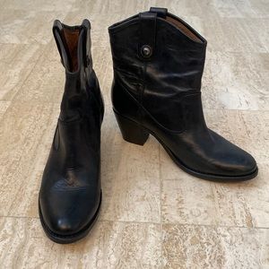 Frye Jackie button western bootie Black 8.5